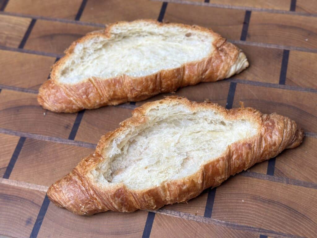 Hollowed out croissant 