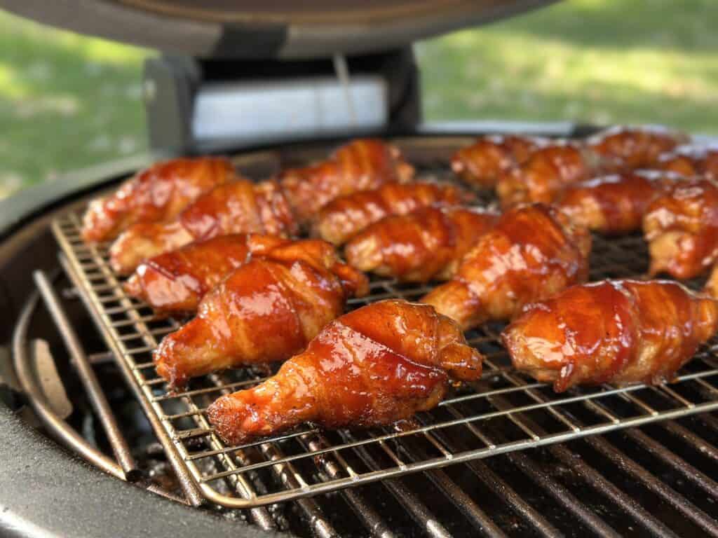 bacon wrapped chicken wings with BBQ sauce
