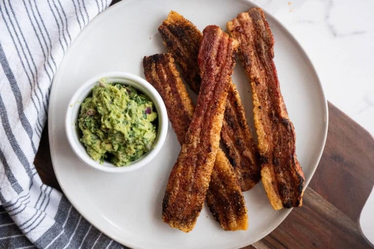 Crispy pork belly with guacamole.