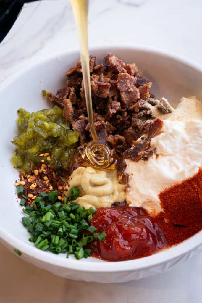 Baconnaise sauce for burger sliders.