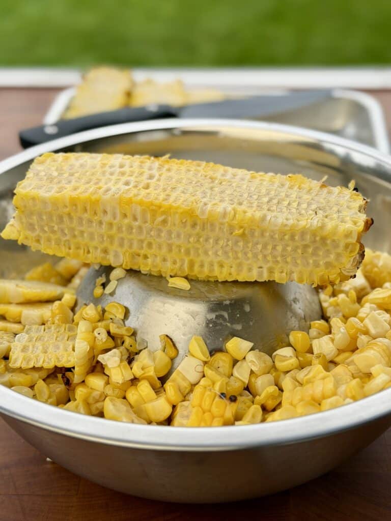 Grilled corn cut.